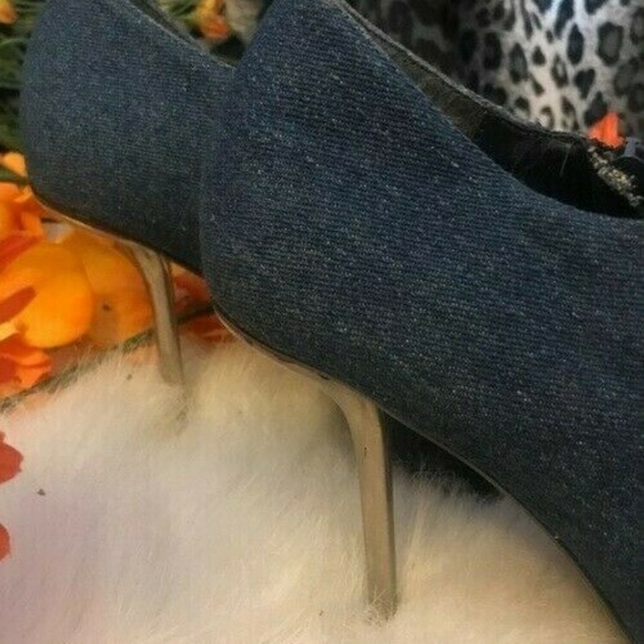 DENIM BOOTIE Silver Heel Sz 8 - Picture 2 of 4